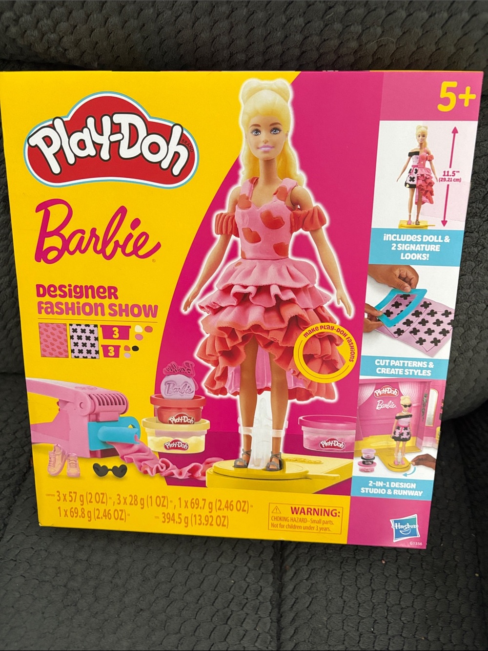 Play-Doh Barbie Designer Fashion Show Playset - Pink